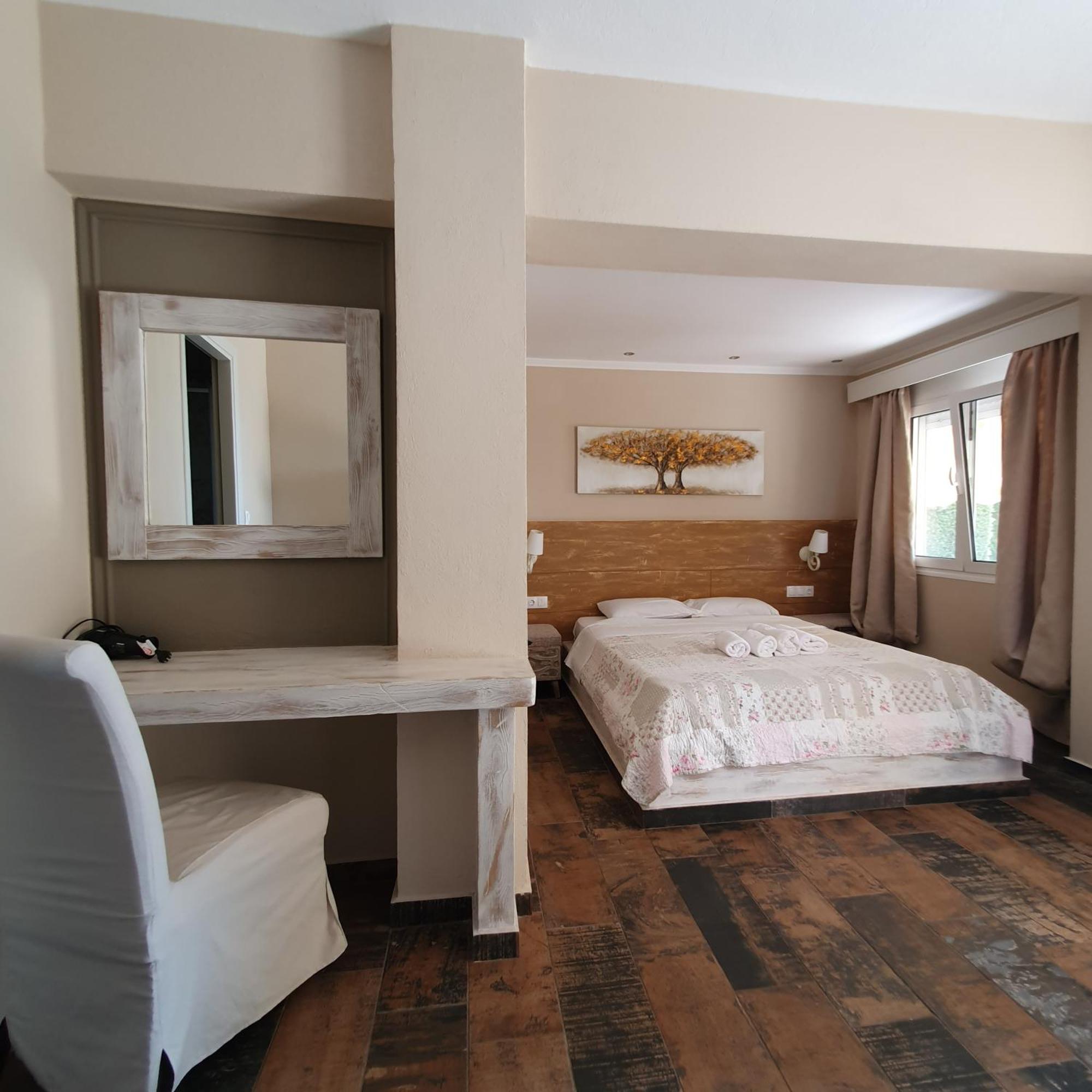 Agrili Apartments & Rooms Elia Nikitis Rum bild